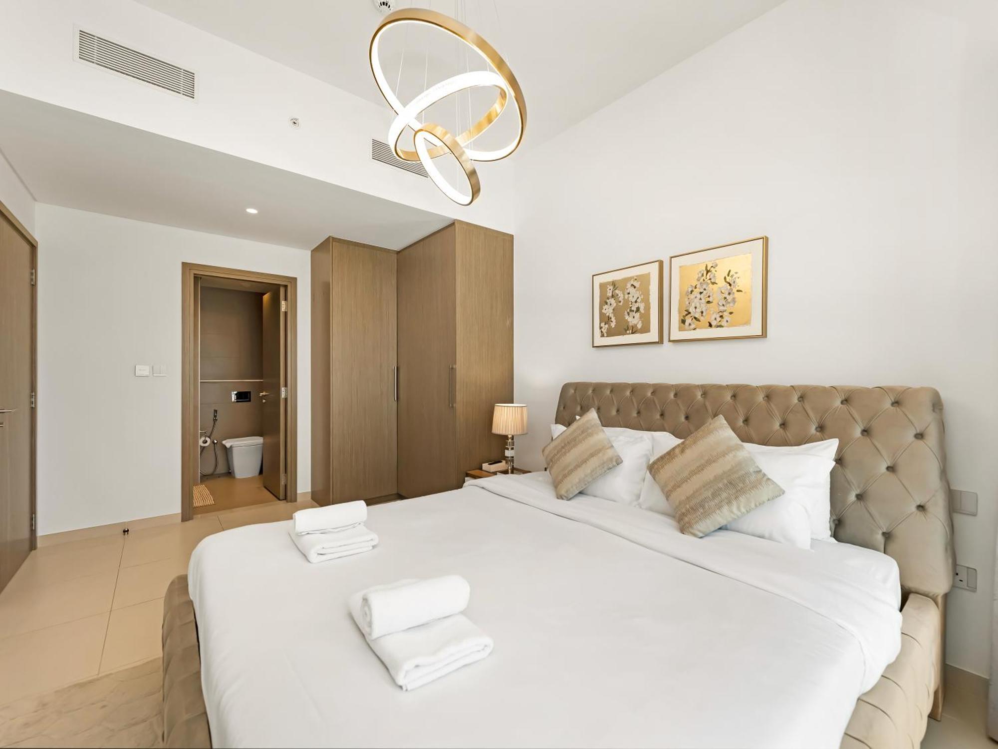 Luxurious In Burj Royale With Led Burj Khalifa Views Opposite Mall * Dubai