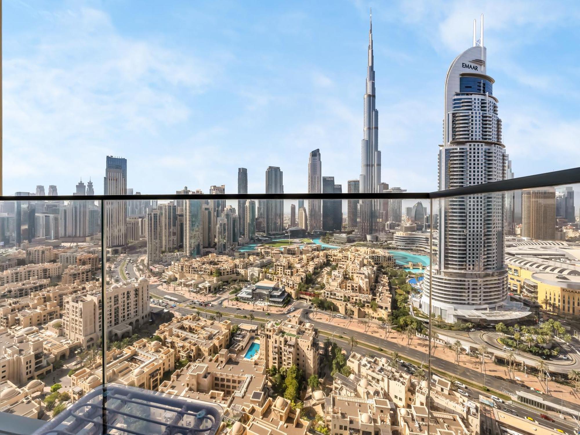 Apartment Luxurious In Burj Royale With Led Burj Khalifa Views Opposite Mall Dubai
