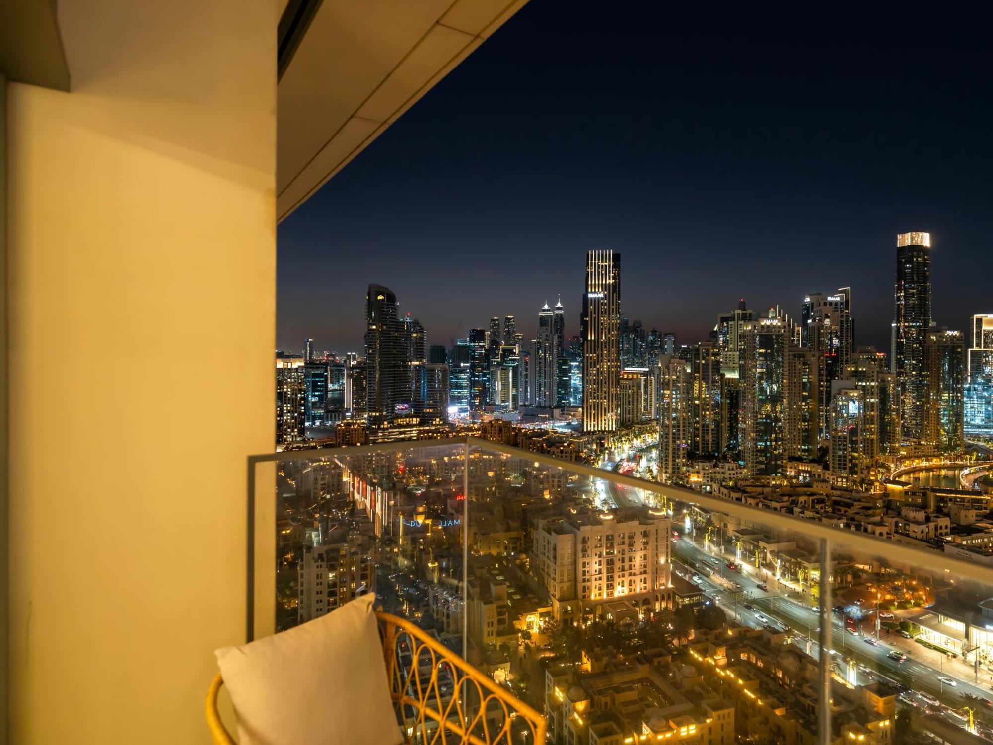 Luxurious In Burj Royale With Led Burj Khalifa Views Opposite Mall *