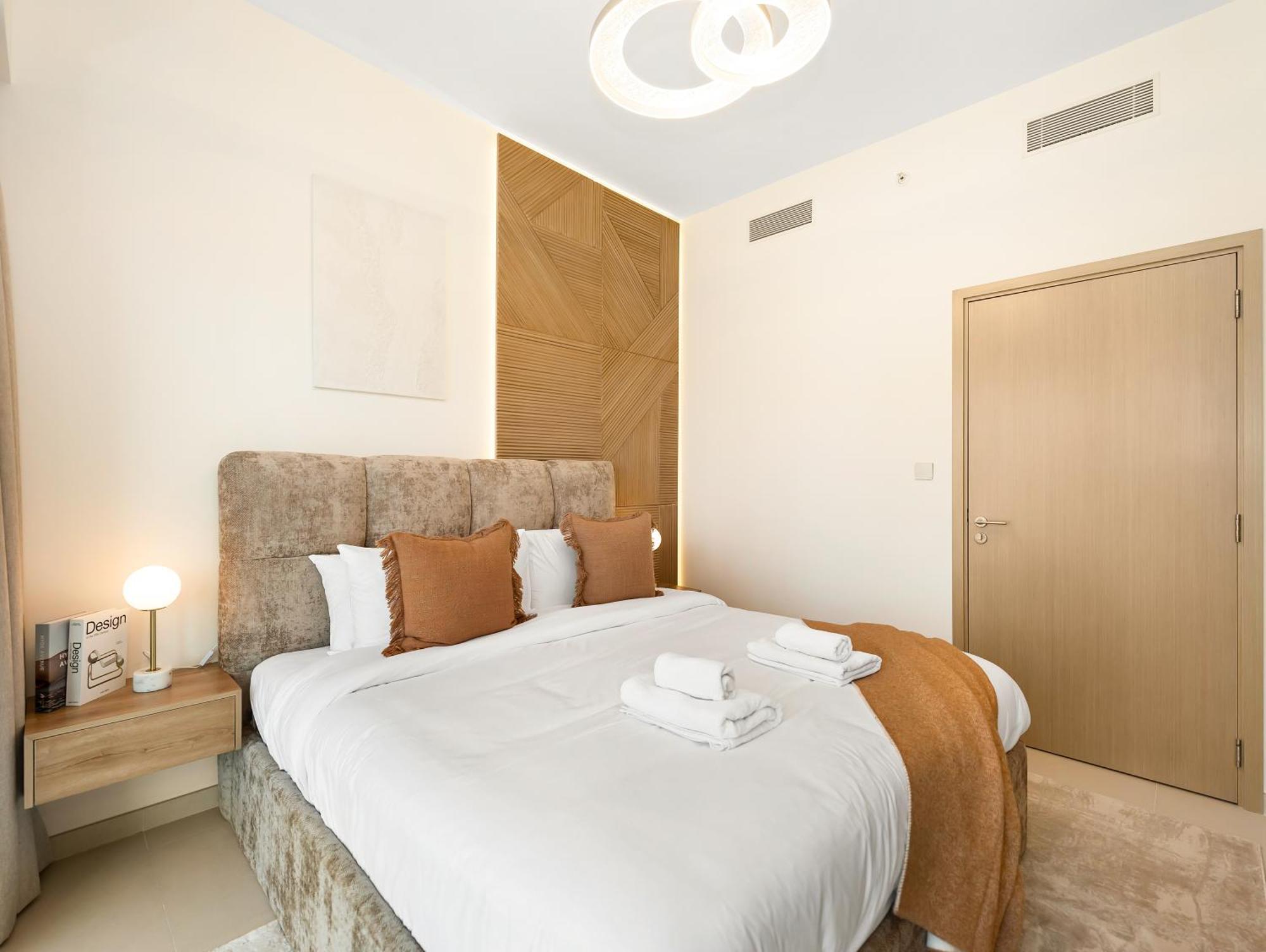 Luxurious In Burj Royale With Led Burj Khalifa Views Opposite Mall
