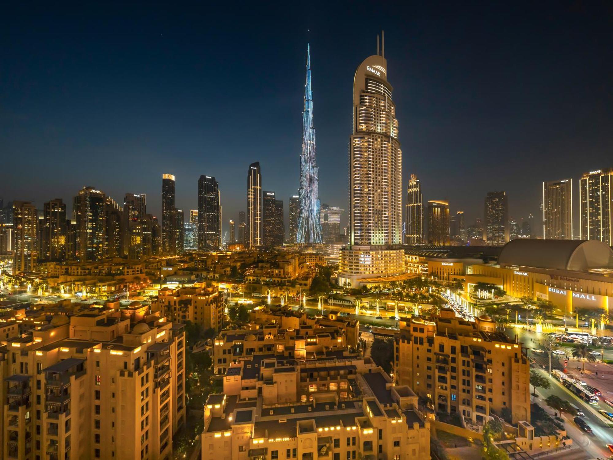 Luxurious In Burj Royale With Led Burj Khalifa Views Opposite Mall Apartment *