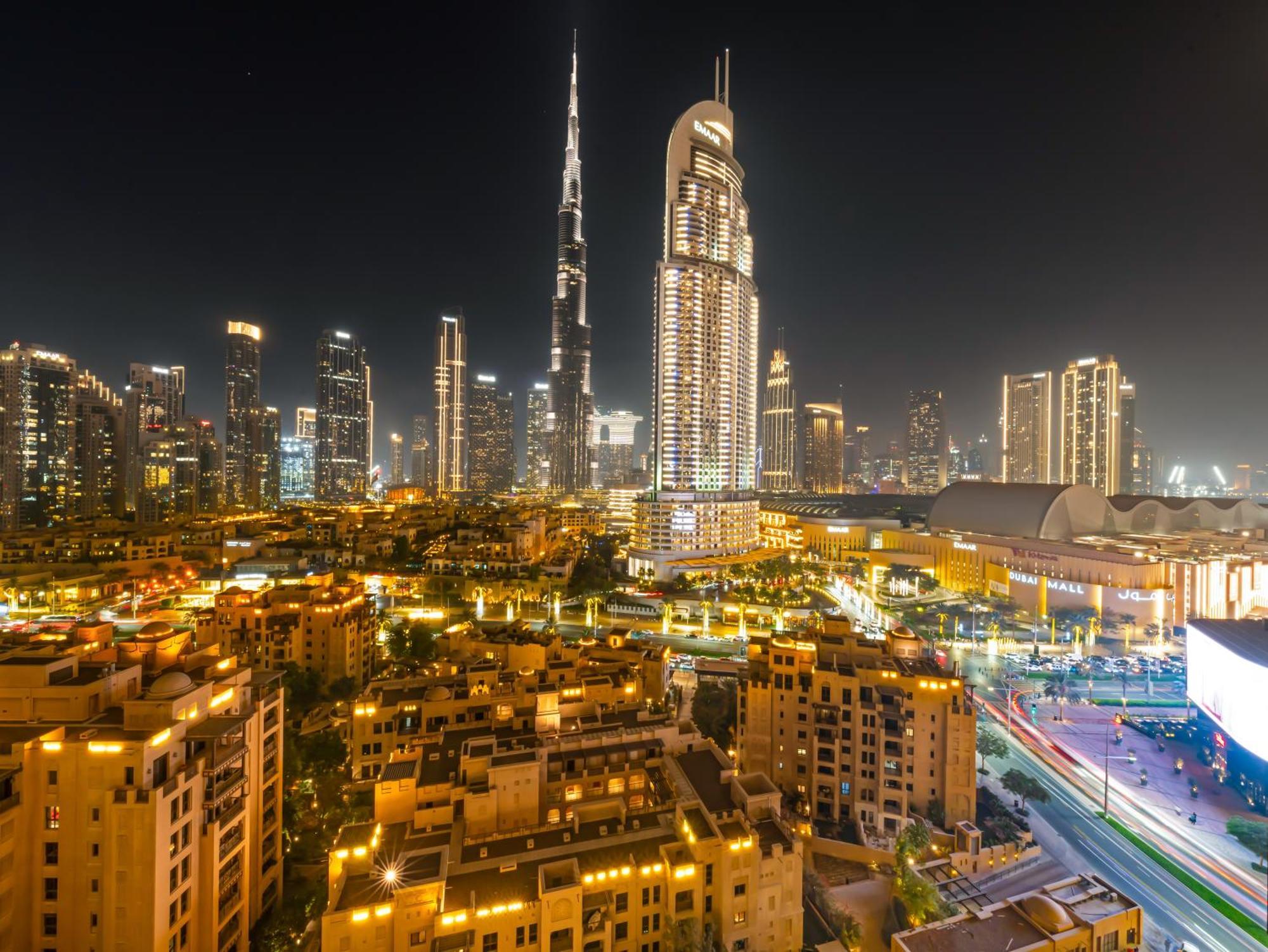 Luxurious In Burj Royale With Led Burj Khalifa Views Opposite Mall Apartment *