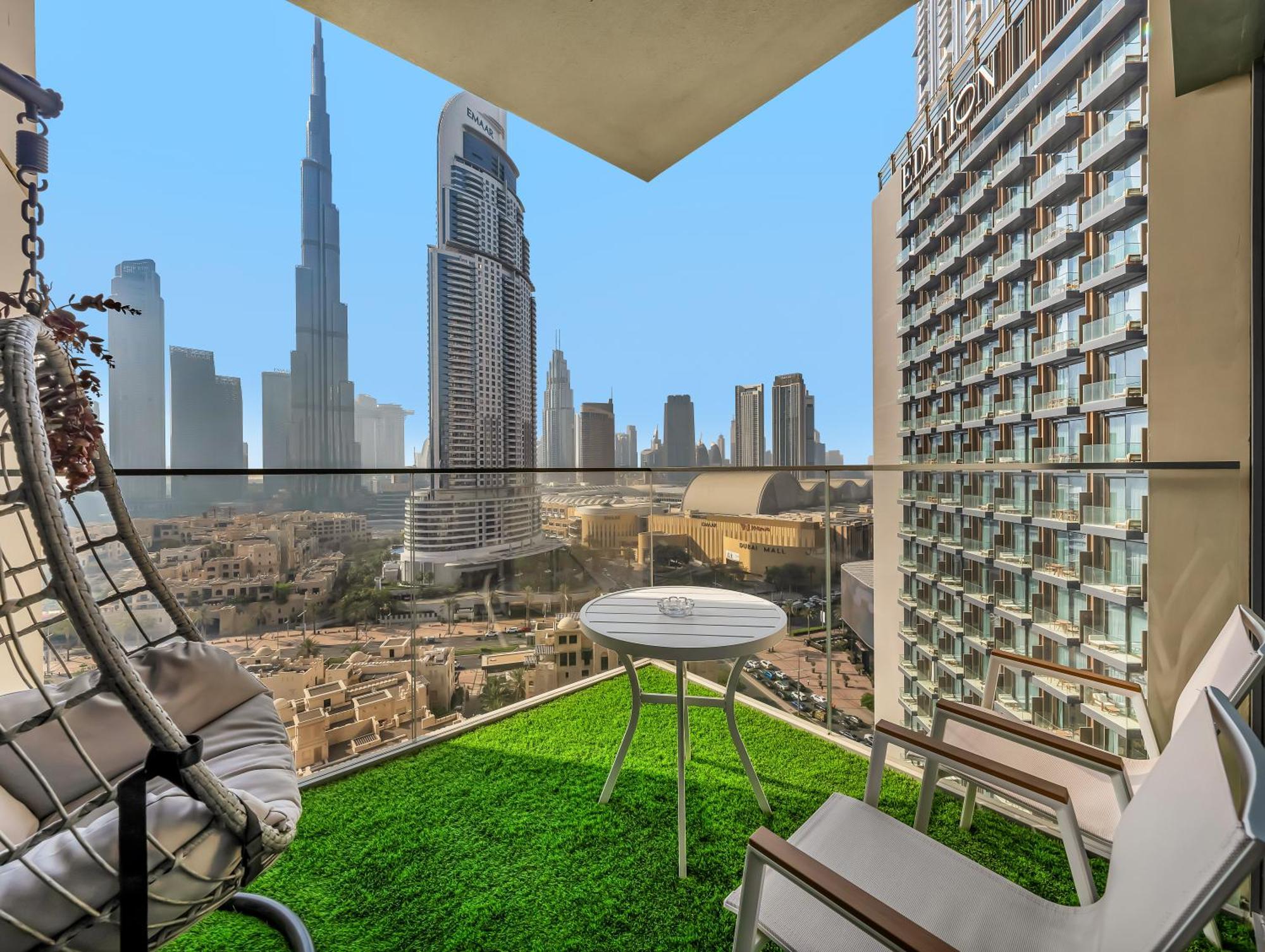 Apartment Luxurious In Burj Royale With Led Burj Khalifa Views Opposite Mall Dubai